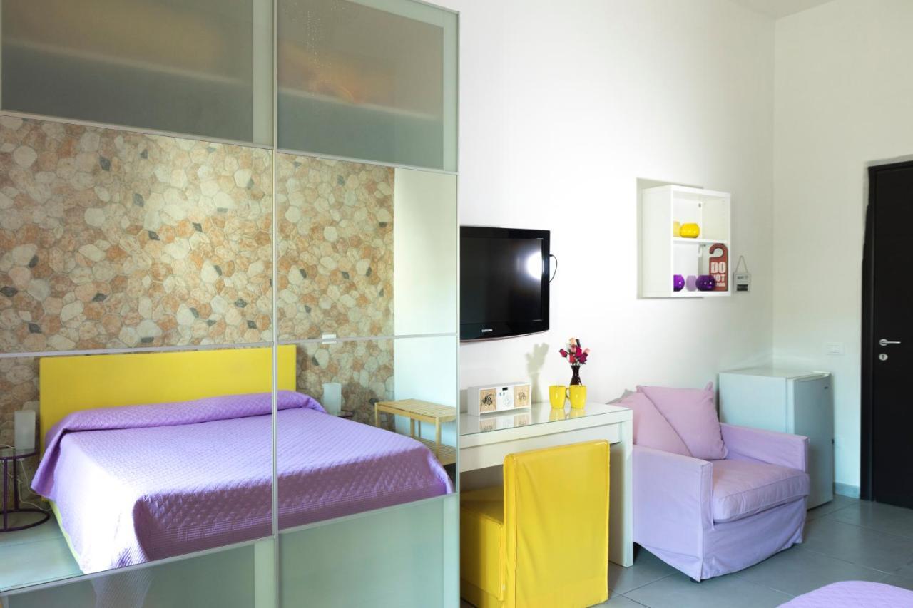 Megaride Santa Lucia Bed & Breakfast Naples Exterior photo