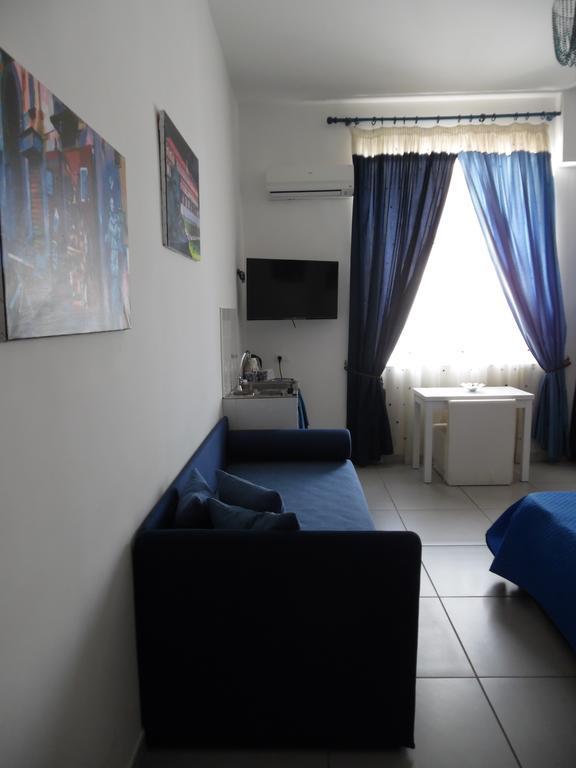 Megaride Santa Lucia Bed & Breakfast Naples Exterior photo
